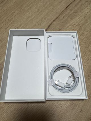 iPhone 15 Pro Max 256 GB *NO NEGOCIABLE *