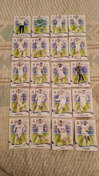 Lote 20 cromos Real Madrid Podium