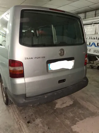 Volkswagen Transporter T5 2003