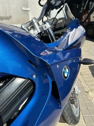 BMW F800 ST Azul con Maletas y Baúl