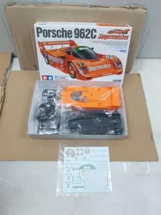 Maqueta Tamiya Porsche 962C Jägermeister