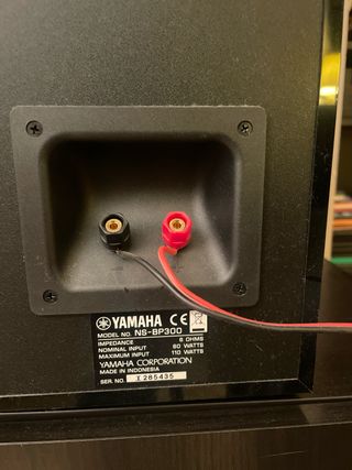 Altavoces Yamaha NS-BP300 Natural Sound Hi-Fi