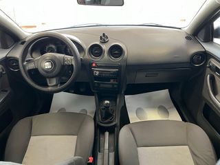 SEAT Ibiza 2005