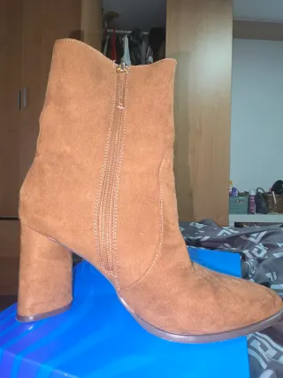 Botines marrones de ante