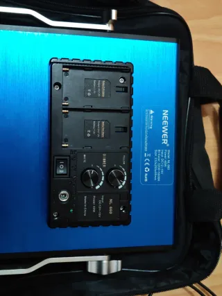 Panel LED Neewer Regulable CRI 96+ 13200mAh