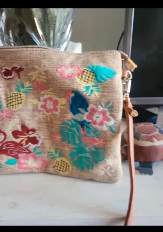 Bolso rafia beige bordado flores y flamenco