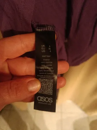 Camiseta morada de manga larga