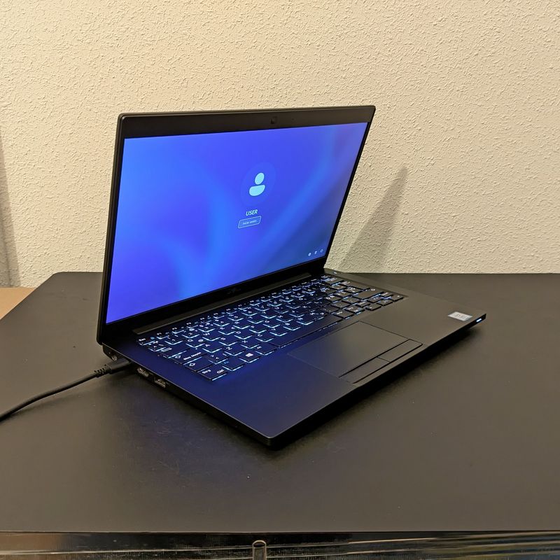 DELL LATITUDE 7390 i7 8650U 1.9 16GB 512GB SSD 13 afbeelding 4