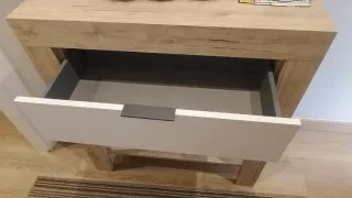 Mueble recibidor madera y blanco