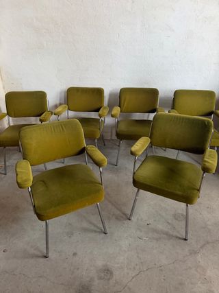 Sillas de comedor tapizadas verdes