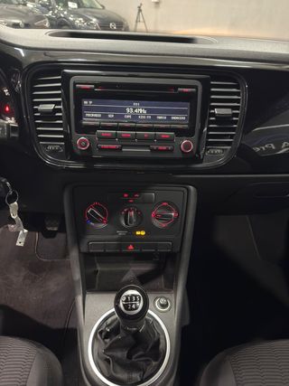 VOLKSWAGEN BETTLE 1.6 TDI 105CV