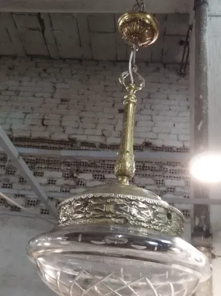 Lámpara  antigua de techo