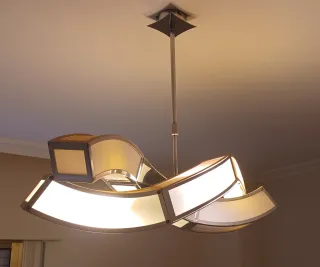 Lámpara de techo moderna diseño curvo