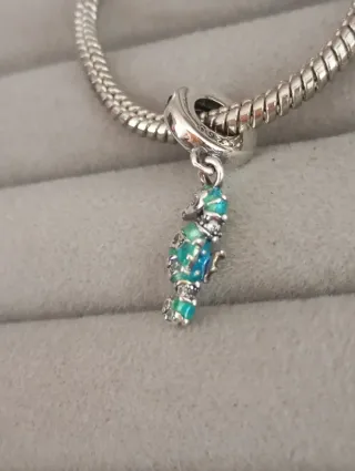 Charm Caballito de mar