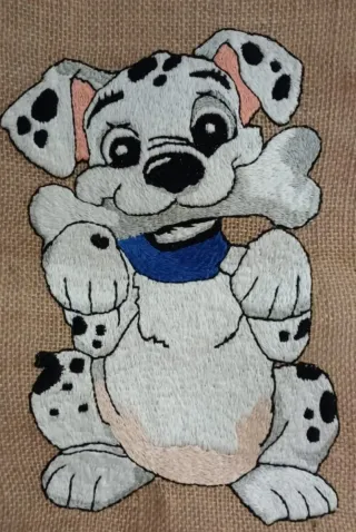 Artesanía Dálmata con Hueso