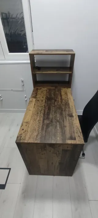 Mesa de estudio o despacho  de madera envejecida