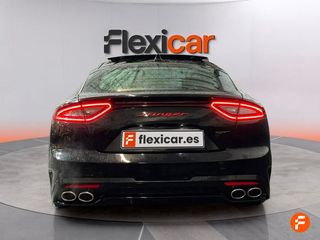 Kia Stinger 3.3 T-GDi 272kW (370CV) GT 4x4