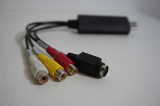 Adaptador VHS a PC USB + Cables