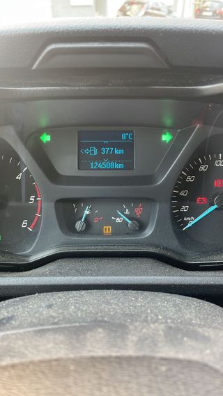 Se vende camión carrozado Ford Transit.