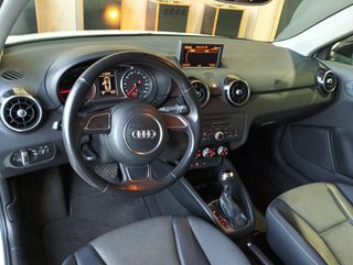 Audi A1 TDI AÑO 2012 CON 185.000KM