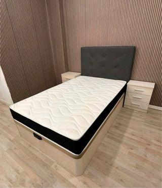 Canapé abatible blanco y colchón