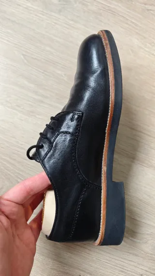 Tod's Zapatos de Cuero Negro Originales