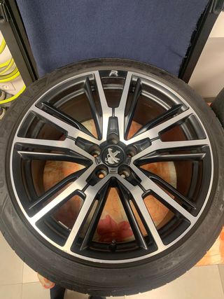Llantas Peugeot RCZ R