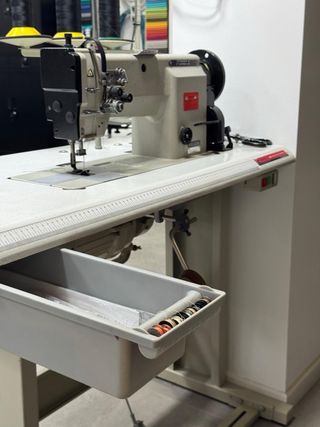 Máquina de coser industrial Fomax