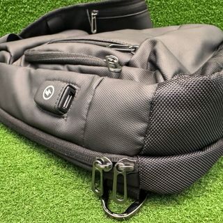 Bolso Pecho GYakeog Negro