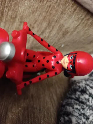 Moto Ladybug