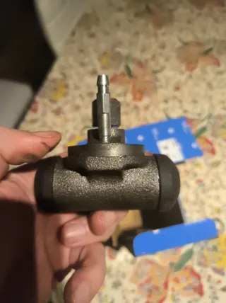 Cilindro Freno de rueda  LW39175 Lado dech e izq