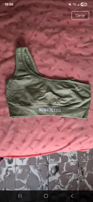 Top deportivo negro
