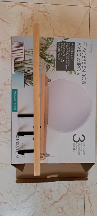 Recibidor madera y espejo