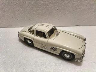 Mercedes-Benz 300 SL Bburago 1/24