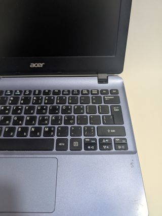 Acer Aspire E 11 E3-111 Portátil Negro