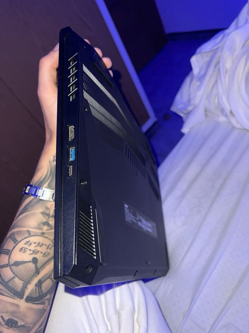 Acer Nitro 5 Ryzen 7 RTX 3050 16GB 1TB SSD 144Hz G afbeelding 4