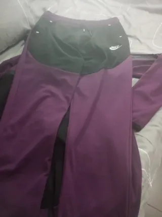 Chándal Nike Morado y Negro