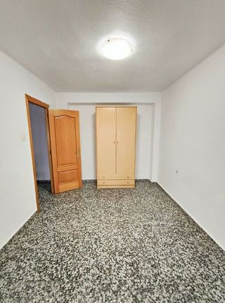 Piso en alquiler en Cardenal Benlloch en Mislata