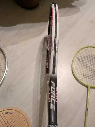 Lote 4 raquetas: tenis, bádminton, frontón