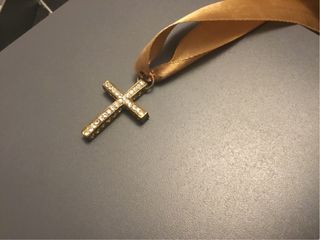 Colgante Fallera Cruz Dorada con Brillantes
