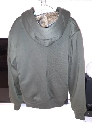 Sudadera con forro de pelo Talla 56