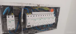 Instalación de climatización y electricidad