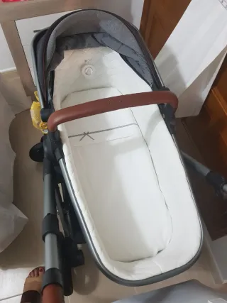 Cochecito marcs Silver Cross modelo Wave color Gri