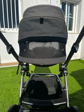 Cochecito marcs Silver Cross modelo Wave color Gri