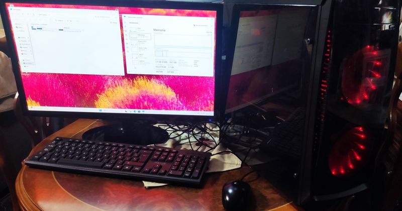 PC Gaming completo: i3-8100 24Gb ram RX580 8Gb RGB