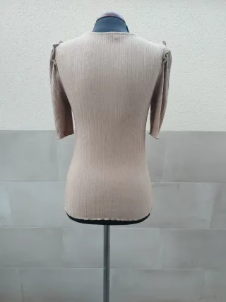 Camiseta Stradivarius T. M.