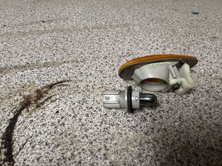 Intermitente aleta delantera derecha Mitsubishi