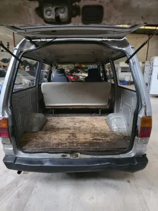 Nissan Vanette