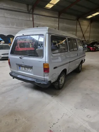 Nissan Vanette