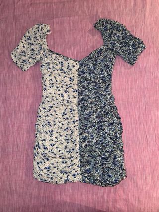 Vestido flores Stradivarius Talla M